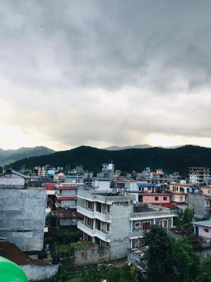 Hotel Aarjan And Restaurant Pokhara Ngoại thất bức ảnh